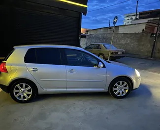 Autohuur Volkswagen Golf 5 2008 in in Albanië, met Diesel brandstof en 140 pk ➤ Vanaf 20 EUR per dag.