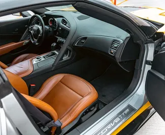 Chevrolet Corvette 2015 beschikbaar voor verhuur in Tbilisi, met een kilometerlimiet van onbeperkt.