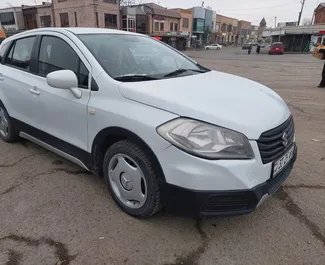 Vooraanzicht van een huurauto Suzuki SX4 S-Cross in Jerevan, Armenië ✓ Auto #9946. ✓ Transmissie Handmatig TM ✓ 0 beoordelingen.