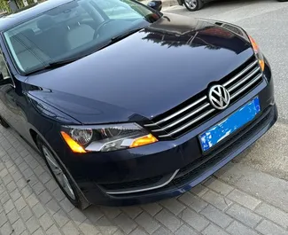 Autohuur Volkswagen Passat #9973 Automatisch in Tirana, uitgerust met 2,0L motor ➤ Van Erand in Albanië.