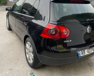 Verhuur Volkswagen Golf 5. Economy, Comfort Auto te huur in Albanië ✓ Borg van Borg van 100 EUR ✓ Verzekeringsmogelijkheden TPL, CDW, FDW, Buitenland.