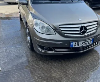 Autohuur Mercedes-Benz B-Class #10052 Automatisch op de luchthaven van Tirana, uitgerust met 2,0L motor ➤ Van Armand in Albanië.