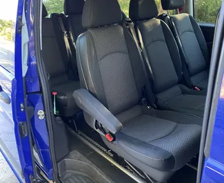 Autohuur Mercedes-Benz Vito 2014 in in Montenegro, met Diesel brandstof en 160 pk ➤ Vanaf 62 EUR per dag.