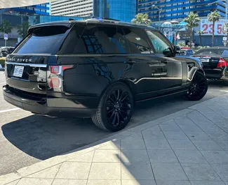 Land Rover Range Rover 2019 met Aandrijving op alle wielen systeem, beschikbaar in Tbilisi.