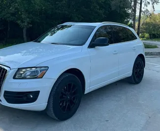 Autohuur Audi Q5 #10423 Automatisch in Tirana, uitgerust met 2,0L motor ➤ Van Rei in Albanië.