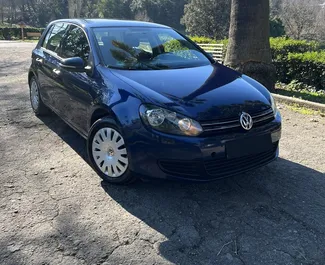 Autohuur Volkswagen Golf 6 2010 in in Albanië, met Diesel brandstof en 103 pk ➤ Vanaf 33 EUR per dag.