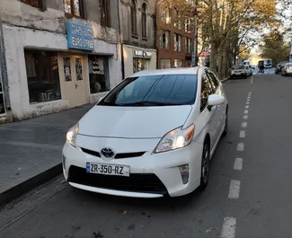 Autohuur Toyota Prius #7967 Automatisch in Koetaisi, uitgerust met 1,8L motor ➤ Van Tamaz in Georgië.