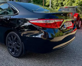 Autohuur Toyota Camry 2016 in in Georgië, met Benzine brandstof en 156 pk ➤ Vanaf 95 GEL per dag.