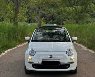 Vooraanzicht van een huurauto Fiat 500 Cabrio in Budva, Montenegro ✓ Auto #10437. ✓ Transmissie Handmatig TM ✓ 0 beoordelingen.