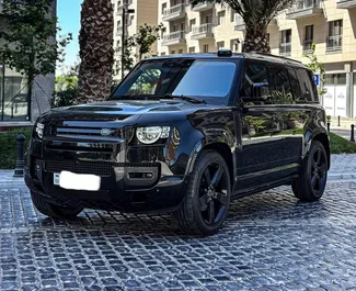 Autohuur Land Rover Defender 2022 in in Azerbeidzjan, met Benzine brandstof en 300 pk ➤ Vanaf 531 AZN per dag.