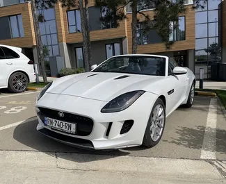 Vooraanzicht van een huurauto Jaguar F-Type in Tbilisi, Georgië ✓ Auto #6328. ✓ Transmissie Automatisch TM ✓ 0 beoordelingen.