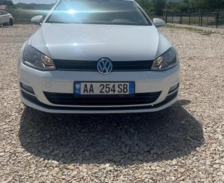 Autohuur Volkswagen Golf 7 #10517 Handmatig op de luchthaven van Tirana, uitgerust met 1,6L motor ➤ Van Marenglen in Albanië.