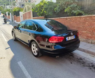 Autohuur Volkswagen Passat 2012 in in Albanië, met Diesel brandstof en 140 pk ➤ Vanaf 30 EUR per dag.