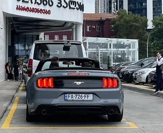 Ford Mustang Cabrio 2019 beschikbaar voor verhuur in Tbilisi, met een kilometerlimiet van 200 km/dag.