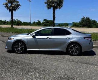 Autohuur Toyota Camry 2020 in in Georgië, met Benzine brandstof en 203 pk ➤ Vanaf 150 GEL per dag.