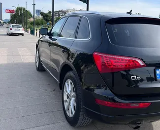 Verhuur Audi Q5. Comfort, Premium, Crossover Auto te huur in Albanië ✓ Borg van Zonder Borg ✓ Verzekeringsmogelijkheden TPL, FDW, Buitenland.