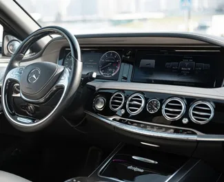 Autohuur Mercedes-Benz S65 AMG 2018 in in Azerbeidzjan, met Benzine brandstof en 630 pk ➤ Vanaf 411 AZN per dag.