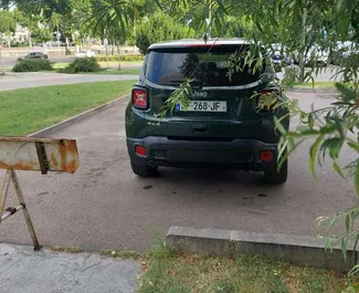 Jeep Renegade 2021 beschikbaar voor verhuur in Tbilisi, met een kilometerlimiet van onbeperkt.