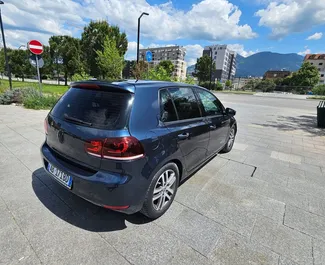 Autohuur Volkswagen Golf 6 2010 in in Albanië, met Benzine brandstof en 120 pk ➤ Vanaf 28 EUR per dag.