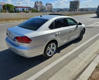 Autohuur Volkswagen Passat 2018 in in Albanië, met Diesel brandstof en 150 pk ➤ Vanaf 33 EUR per dag.