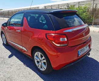 Verhuur Citroen DS3. Economy, Comfort Auto te huur in Spanje ✓ Borg van Borg van 400 EUR ✓ Verzekeringsmogelijkheden TPL, Diefstal, Buitenland.