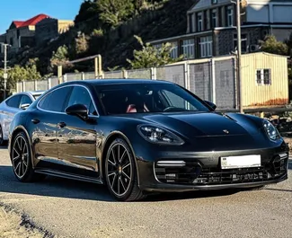 Autohuur Porsche Panamera 2020 in in Azerbeidzjan, met Benzine brandstof en 440 pk ➤ Vanaf 706 AZN per dag.