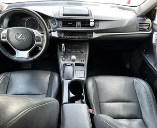 Verhuur Lexus CT200H. Comfort, Premium Auto te huur in Georgië ✓ Borg van Borg van 200 GEL ✓ Verzekeringsmogelijkheden TPL, SCDW.