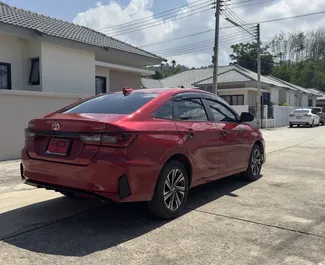 Autohuur Toyota Yaris Ativ 2024 in in Thailand, met Benzine brandstof en 94 pk ➤ Vanaf 600 THB per dag.