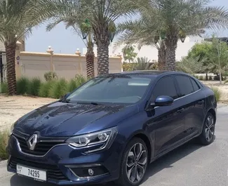 Vooraanzicht van een huurauto Renault Megane Sedan in Dubai, Verenigde Arabische Emiraten ✓ Auto #8620. ✓ Transmissie Automatisch TM ✓ 1 beoordelingen.