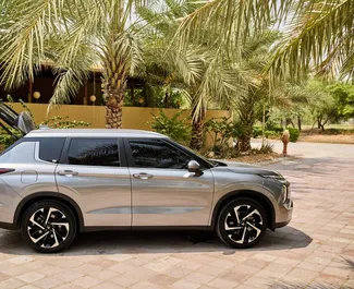 Autohuur Mitsubishi Outlander #10719 Automatisch in Dubai, uitgerust met 2,5L motor ➤ Van Andry in de VAE.