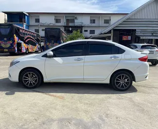 Autohuur Honda City #11196 Automatisch op luchthaven Bangkok Suvarnabhumi, uitgerust met L motor ➤ Van Worawut in Thailand.