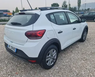 Autohuur Dacia Sandero Stepway 2024 in in Albanië, met Benzine brandstof en 90 pk ➤ Vanaf 20 EUR per dag.