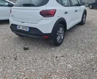 Autohuur Dacia Sandero Stepway #10103 Handmatig op de luchthaven van Tirana, uitgerust met 1,0L motor ➤ Van Marenglen in Albanië.