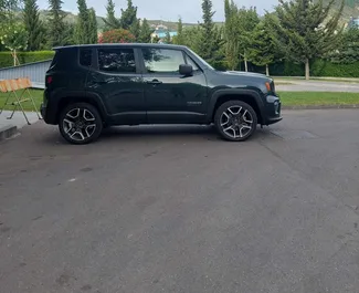 Verhuur Jeep Renegade. Economy, Comfort, Crossover Auto te huur in Georgië ✓ Borg van Zonder Borg ✓ Verzekeringsmogelijkheden TPL, CDW, SCDW, Passagiers, Diefstal.