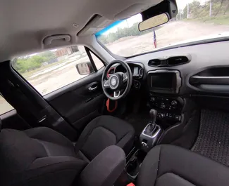 Autohuur Jeep Renegade 2020 in in Georgië, met Benzine brandstof en 180 pk ➤ Vanaf 120 GEL per dag.