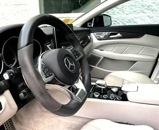 Verhuur Mercedes-Benz CLS53 AMG. Premium, Luxe Auto te huur in Georgië ✓ Borg van Borg van 300 GEL ✓ Verzekeringsmogelijkheden TPL, Passagiers, Diefstal.