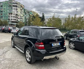 Verhuur Mercedes-Benz ML350. Comfort, Premium, SUV Auto te huur in Albanië ✓ Borg van Zonder Borg ✓ Verzekeringsmogelijkheden TPL, CDW, Diefstal, Buitenland.