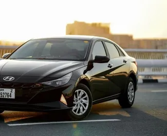 Vooraanzicht van een huurauto Hyundai Elantra in Dubai, Verenigde Arabische Emiraten ✓ Auto #11444. ✓ Transmissie Automatisch TM ✓ 0 beoordelingen.