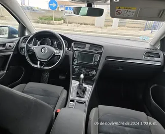 Verhuur Volkswagen Golf Variant. Economy, Comfort Auto te huur in Spanje ✓ Borg van Zonder Borg ✓ Verzekeringsmogelijkheden TPL, CDW, SCDW.