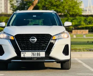 Vooraanzicht van een huurauto Nissan Kicks in Dubai, Verenigde Arabische Emiraten ✓ Auto #11450. ✓ Transmissie Automatisch TM ✓ 0 beoordelingen.