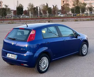 Verhuur Fiat Punto. Economy Auto te huur in Albanië ✓ Borg van Zonder Borg ✓ Verzekeringsmogelijkheden TPL, CDW, SCDW, FDW, Buitenland.