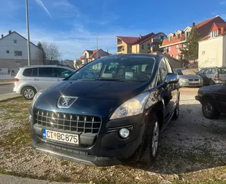 Vooraanzicht van een huurauto Peugeot 3008 in Budva, Montenegro ✓ Auto #11537. ✓ Transmissie Automatisch TM ✓ 0 beoordelingen.