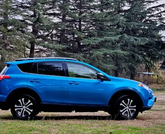 Toyota Rav4 2018 beschikbaar voor verhuur in Tbilisi, met een kilometerlimiet van onbeperkt.