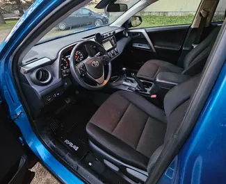 Toyota Rav4 2018 met Aandrijving op alle wielen systeem, beschikbaar in Tbilisi.