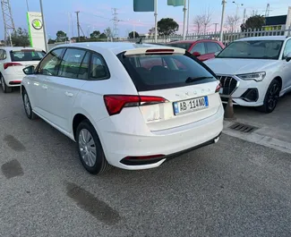 Verhuur Skoda Scala. Comfort Auto te huur in Albanië ✓ Borg van Borg van 200 EUR ✓ Verzekeringsmogelijkheden TPL, CDW, Buitenland.