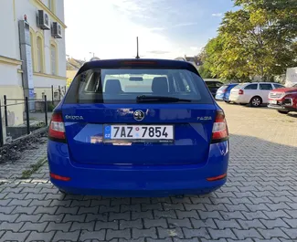 Verhuur Skoda Fabia Combi. Economy, Comfort Auto te huur in Tsjechië ✓ Borg van Borg van 400 EUR ✓ Verzekeringsmogelijkheden TPL, CDW, SCDW, FDW, Diefstal, Buitenland, Geen storting.