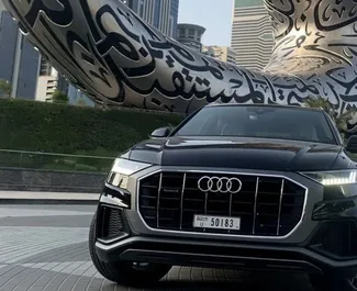 Verhuur Audi Q8. Premium, SUV, Crossover Auto te huur in de VAE ✓ Borg van Borg van 3500 AED ✓ Verzekeringsmogelijkheden TPL, CDW.