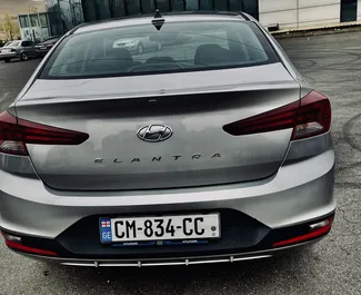 Autohuur Hyundai Elantra 2019 in in Georgië, met Benzine brandstof en 147 pk ➤ Vanaf 90 GEL per dag.