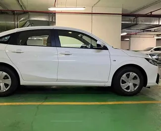 Autohuur Toyota Yaris Ativ #11650 Automatisch in Dubai, uitgerust met 1,2L motor ➤ Van Mohammad in de VAE.