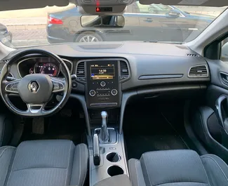 Renault Megane 2018 beschikbaar voor verhuur in Budva, met een kilometerlimiet van onbeperkt.